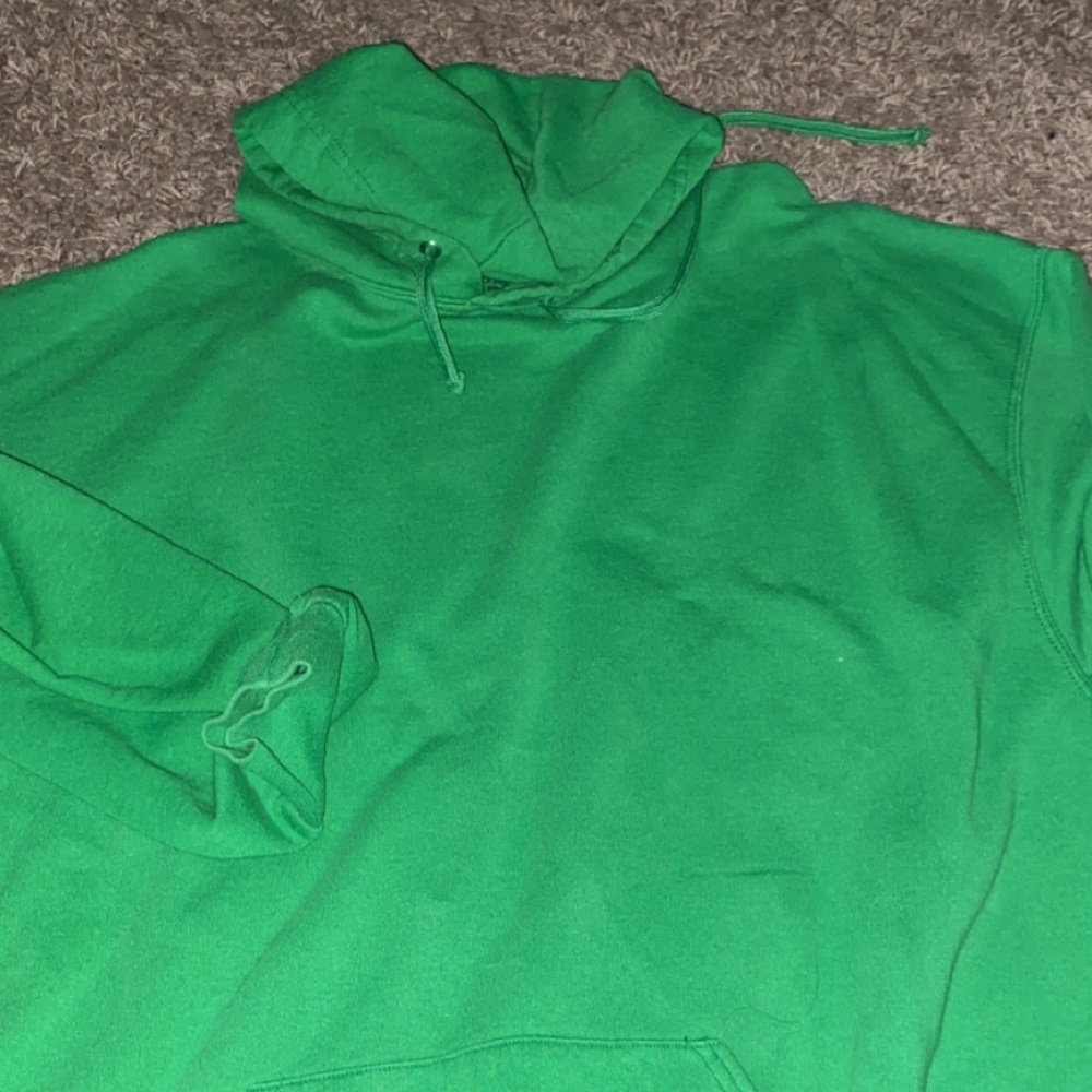 basic hoodie